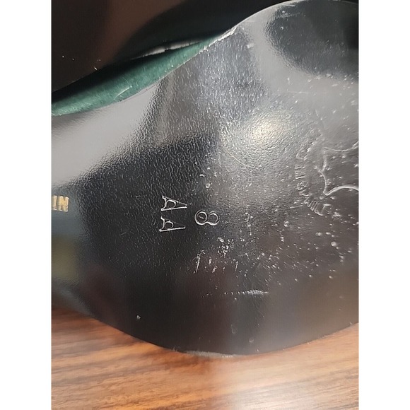 Sacha Too Women's Green Soft Suede Shoes W‎ Gold Chains size 8 AA - Picture 9 of 9